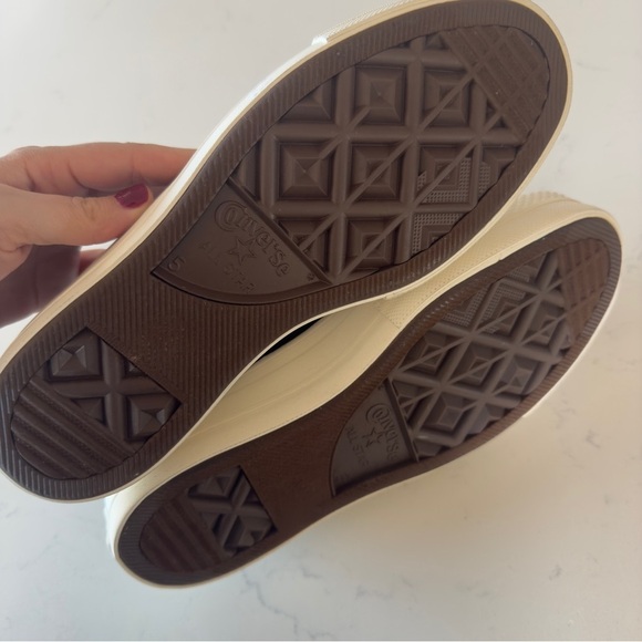 Converse Chuck Taylor All Star Lift Platform Sneakers black cherry New Size: 7M - Picture 5 of 6